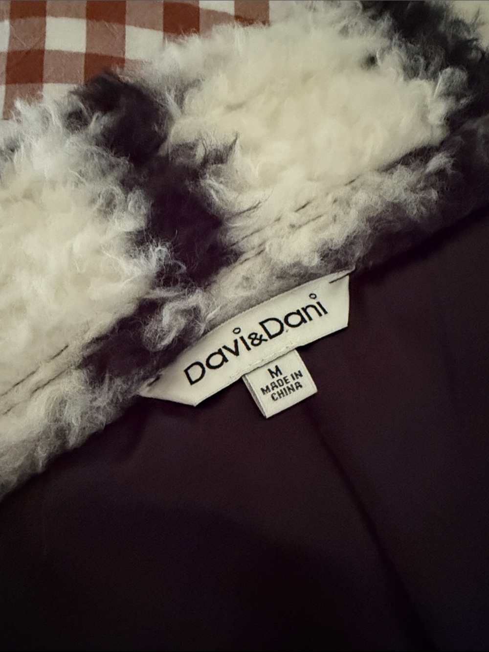 DAVI & DANI Cream and Black Plaid Teddy Coat medium - Picture 5 of 14